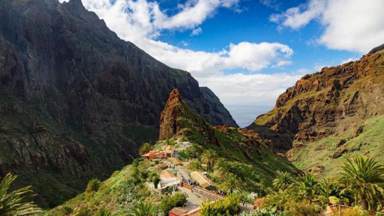 Apartamento Incleibles Vistas Al Oceano Y Piscina. Acantilado de los Gigantes Bagian luar foto