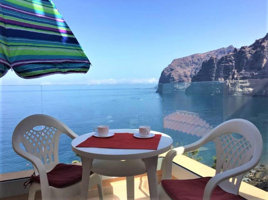 Apartamento Incleibles Vistas Al Oceano Y Piscina. Acantilado de los Gigantes Bagian luar foto