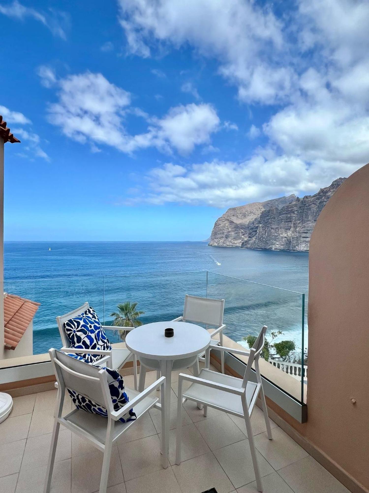 Apartamento Incleibles Vistas Al Oceano Y Piscina. Acantilado de los Gigantes Bagian luar foto